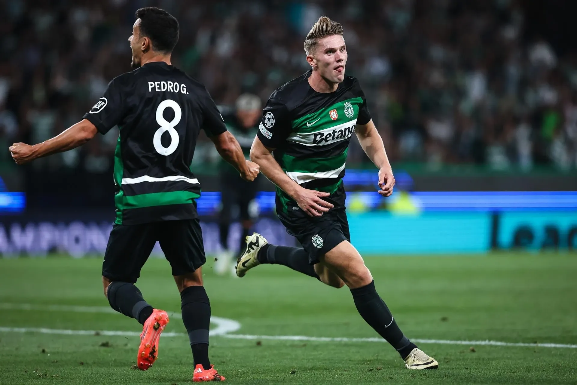 开云体育下载-包含离谱!加时末段葡萄牙体育绝杀压哨哈兰德连续五场比赛得分超过状态火爆,底特律活塞迎法国杯关键赛的词条-开云体育下载